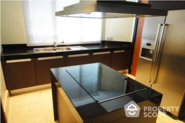 3-BR Condo at The Infinity Condominium near BTS Chong Nonsi (ID 510701)