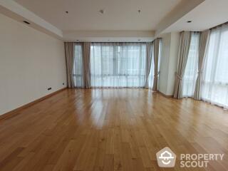 4-BR Condo at Belgravia Residences Condominium near BTS Thong Lor (ID 515581)