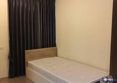 3-BR Condo at Citi Smart Sukhumvit 18 near BTS Asok