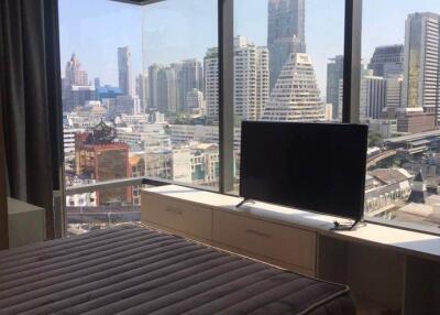 2-BR Condo at Ashton Silom near BTS Chong Nonsi