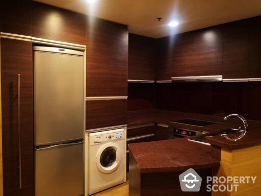 2-BR Condo at Urbana Sathorn Condominium near BTS Sala Daeng (ID 466635)