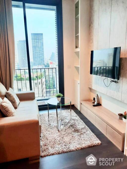 1-BR Condo at The Edge Sukhumvit 23 near MRT Sukhumvit