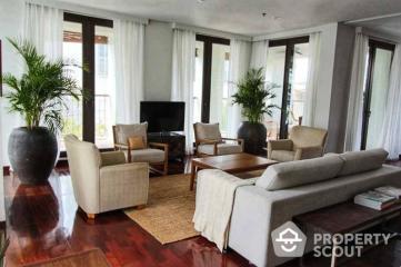 4-BR Condo at Panburi Condo near BTS Surasak (ID 514766)