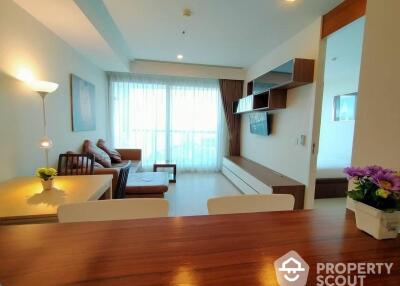 1-BR Condo at The River Condominium near BTS Saphan Taksin