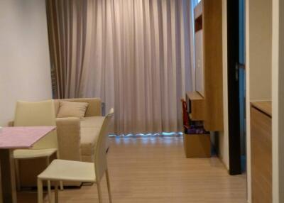 1-BR Condo at Rhythm Sathorn near BTS Saphan Taksin (ID 392288)