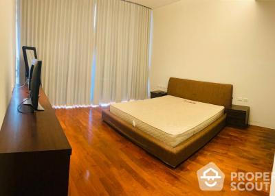 2-BR Condo at Domus Condominium near BTS Asok