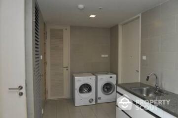 3-BR Condo at The Met Sathorn near BTS Chong Nonsi (ID 476279)