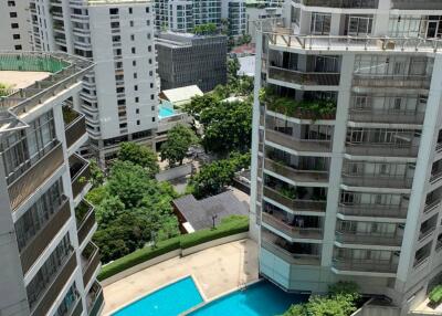 2-BR Condo at Asoke Place near MRT Sukhumvit (ID 515356)