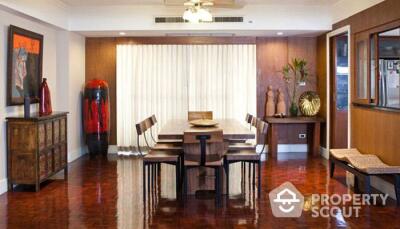 4-BR Apt. near BTS Phrom Phong (ID 512021)