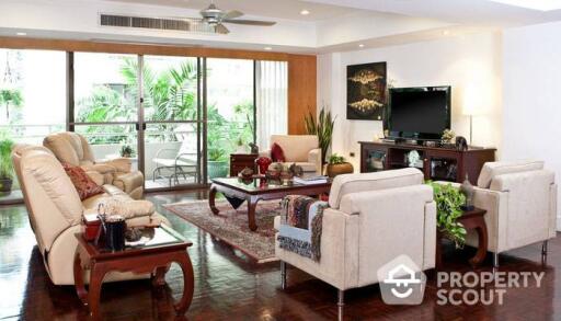 4-BR Apt. near BTS Phrom Phong (ID 512021)