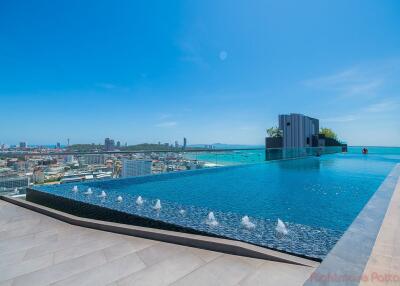 2 Bed Condo For Sale In Central Pattaya - The Base