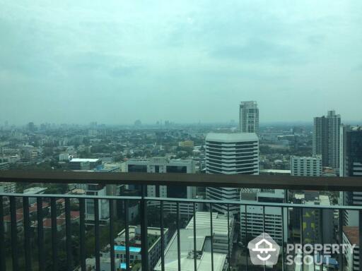 2-BR Condo at Rhythm Sukhumvit 42 near BTS Ekkamai (ID 514423)