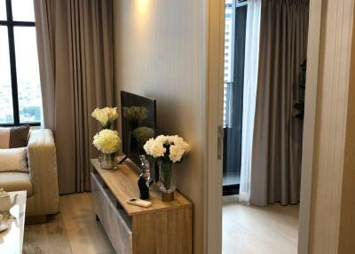 1-BR Condo at Knightsbridge Prime Sathorn near BTS Chong Nonsi (ID 380208)