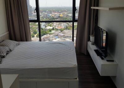 1-BR Condo at Wyne By Sansiri near BTS Phra Khanong