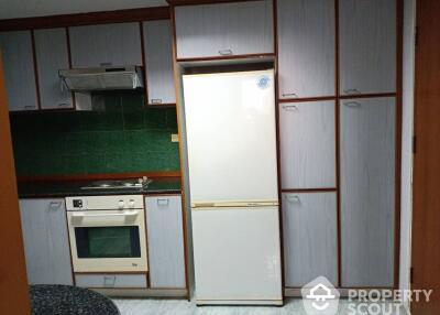 2-BR Apt. near BTS Ari