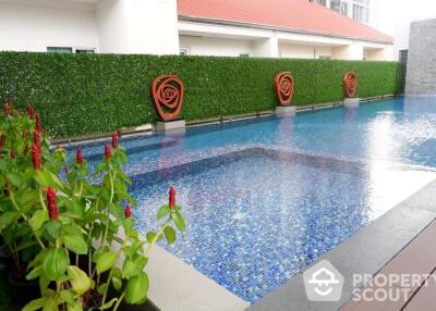 1-BR Condo at Dazzle Condo Sukhumvit 7 near BTS Nana