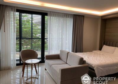 1-BR Condo at Circle Rein near BTS Asok