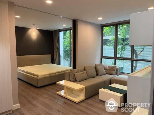 1-BR Condo at The Room Sukhumvit 40 near BTS Thong Lor (ID 507984)