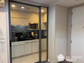 1-BR Condo at The Room Sukhumvit 40 near BTS Thong Lor (ID 507984)