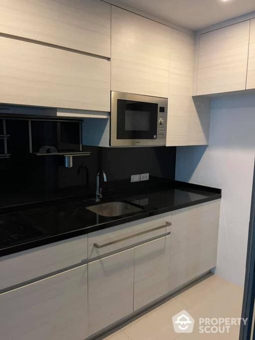 1-BR Condo at The Room Sukhumvit 40 near BTS Thong Lor (ID 507984)