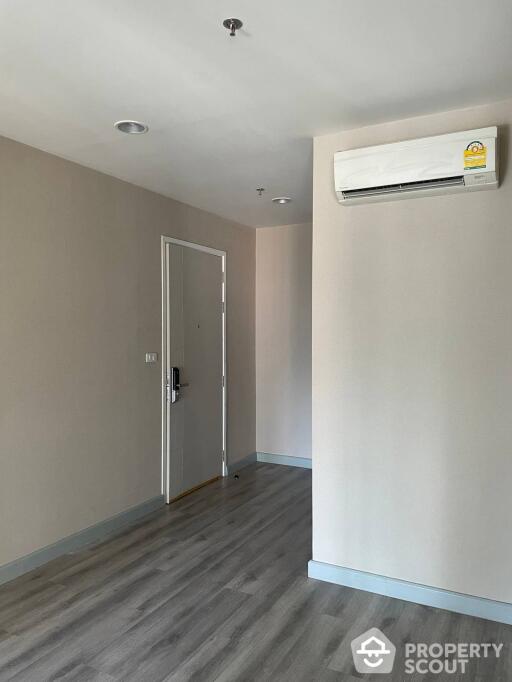 1-BR Condo at Centric Sathorn-St. Louis near BTS Surasak (ID 550155)