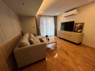 For RENT : Piya Apartment Sukhumvit 15 / 2 Bedroom / 2 Bathrooms / 99 sqm / 75000 THB [R11811]