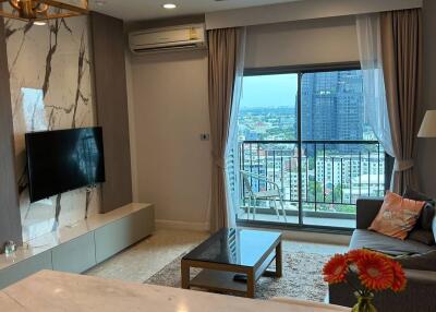 1-BR Condo at The Crest Sukhumvit 34 near BTS Thong Lor