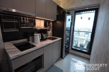 1-BR Condo at Life Sukhumvit 62 near BTS Bang Chak