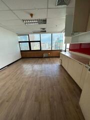 For Rent Bangkok Office Sukhumvit BTS Thong Lo Khlong Toei