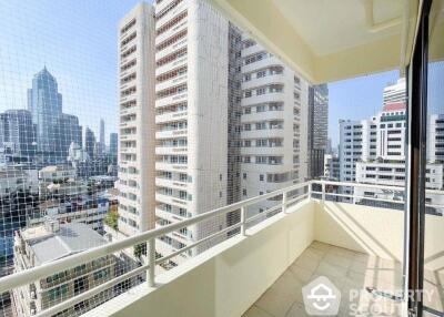 2-BR Condo at Saranjai Mansion Condominium near BTS Nana