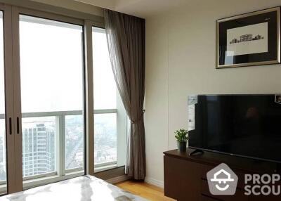 2-BR Condo at The River Condominium near BTS Saphan Taksin