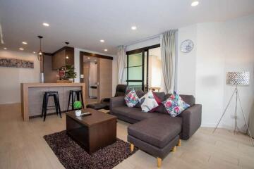 1 Bedroom condo : Hillside 2, Nimmanhaemin Rd