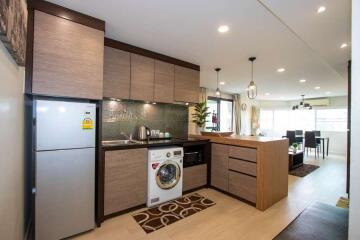 1 Bedroom condo : Hillside 2, Nimmanhaemin Rd