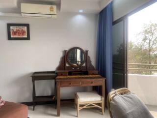 City and River View  Spacious 2BR Condo at Riverside Condo, Chiang Mai