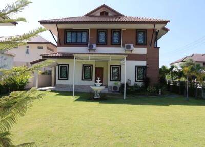 5-Bed House for rent at Pa Daet near Global House