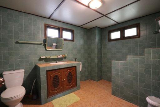 4 ห้องนอน, 3 ห้องน้ำ บ้าน ราคา ฿ 25,000/เดือน