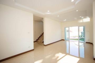 3 Bed unfurnished house for sale at Khum Phaya Garden Home