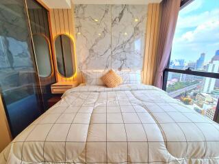 For RENT : Ashton Chula-Silom / 2 Bedroom / 1 Bathrooms / 55 sqm / 58000 THB [10880966]