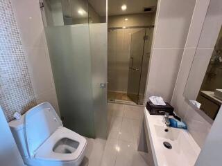 For RENT : Q Asoke / 1 Bedroom / 1 Bathrooms / 38 sqm / 6400000 THB [S11816]