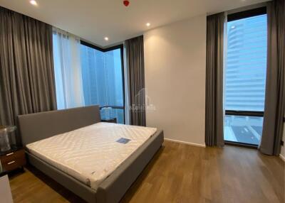 For Rent 95sqm 2 Bed 3 Bath Condo Muniq Lang Suan with Lumpini Park View