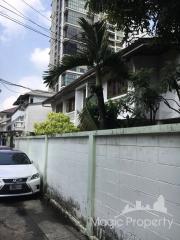 4 Bedrooms Single House For Rent in Sukhumvit 26, Khlong Tan, Khlong Toei, Bangkok