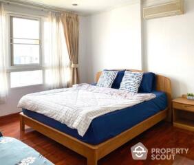 2-BR Condo at Baan Siri Sathorn Yenakard Condominium near MRT Khlong Toei