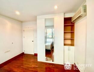 2-BR Condo at Baan Siri Sathorn Yenakard Condominium near MRT Khlong Toei