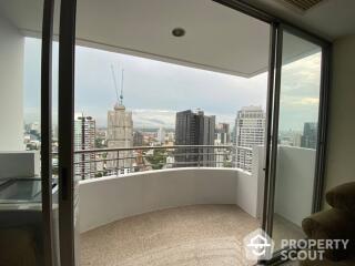 2-BR Condo at Top View Tower Condominium near BTS Thong Lor