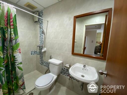 2-BR Condo at Top View Tower Condominium near BTS Thong Lor