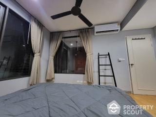 1-BR Condo at Villa Asoke near MRT Phetchaburi