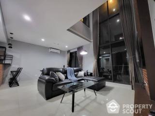 1-BR Condo at Villa Asoke near MRT Phetchaburi