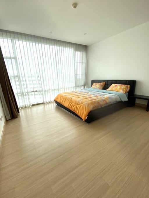 For RENT : Fullerton Sukhumvit / 3 Bedroom / 3 Bathrooms / 152 sqm / 75000 THB [10881723]