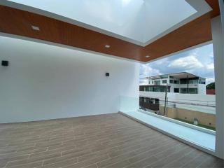 Luxury Minimalist Rental: 150,000 Baht/month ($4,500 USD/month)/ Sale 30,000,000