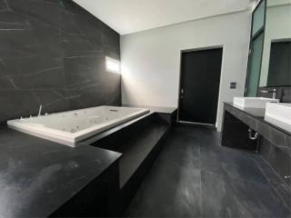 Luxury Minimalist Rental: 150,000 Baht/month ($4,500 USD/month)/ Sale 30,000,000